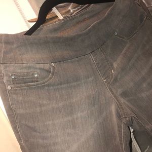 Jag Pull on Jeans grey skinny leg